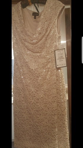 Vestido Para Fiesta Comprado En Macys New York  .sin Uso 