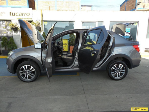 Imagen 8 de 25 de Renault Logan Intens