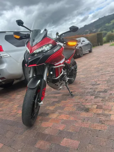 Vendo Ducati Multistrada V2s En Excelente Estado, Equipada
