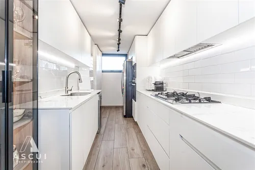 Impecable Y Recién Remodelado Departamento En Venta