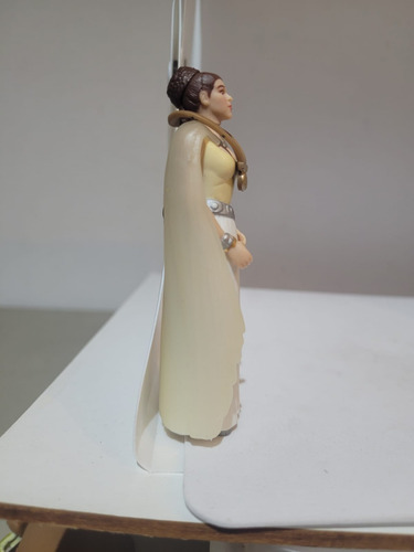 Figura Leia Premiacion Con Medalla Star Wars Kenner 1998 (Usado)