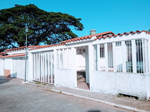 Imagen 2 de 11 de Casa En Venta, Una Sola Planta, Valle Arriba Country En Arjona