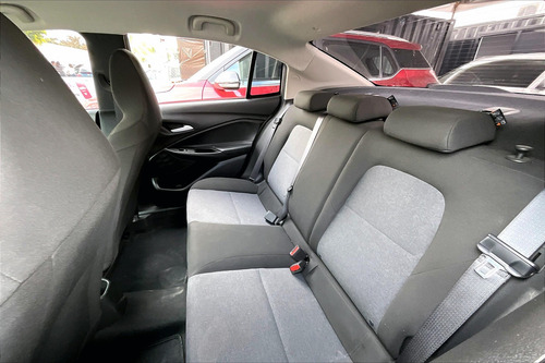 Chevrolet Onix 2023