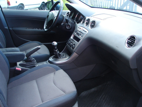 Peugeot 308 Aalure Nav. 1.6 Hdi. Mod 2013 Km 100000