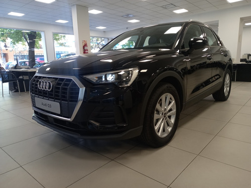 Audi Q3 1.4 35tfsi 150 Cv