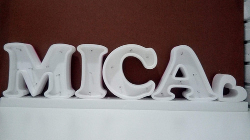 Imagen 6 de 9 de Nombres Luminosos 4 Letras Pintado 20 Cm Polyfan Luces