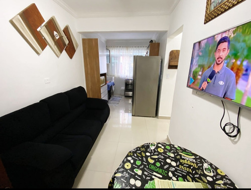Apartamento Com 2 Dormitórios, 2 Suítes E 3 Banheiros