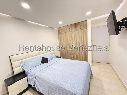 Alquilo Apartamento En Los Naranjos Humbold Lisbet Seijas #25-15809