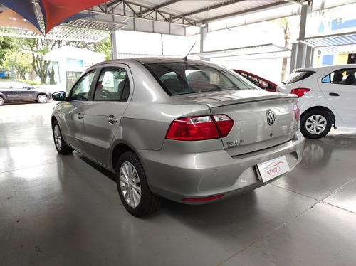 Imagem 3 de 5 de Volkswagen Voyage 1.6 Mi Comfortline I-motion 8v