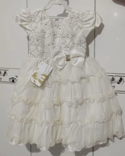 Vestido de daminha bordado com on sale perola