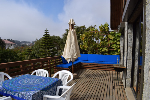 Vende Hermosa Y Acogedora Casa Con Maravillosa Vista Al Mar