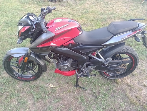 Imagen 4 de 6 de Bajaj Rouser Ns200