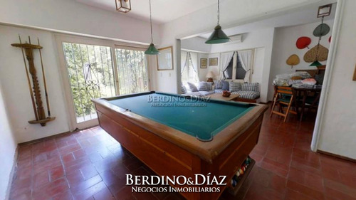 Exclusiva Y Hermosa Casa Ideal Para Vivir Todo El Año En Punta Del Este- Ref: 364