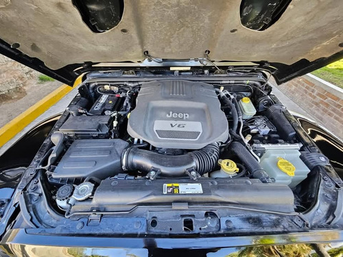 Jeep Wrangler 3.6 Unlimited Sahara V6 4x4 At