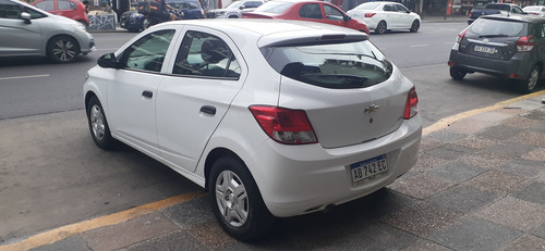 Chevrolet Onix 1.4 Joy Ls 98cv