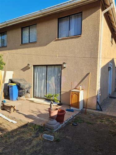 Imagen 2 de 14 de Casa En Venta De 3 Dormitorios, En La Comuna De La Florida,
