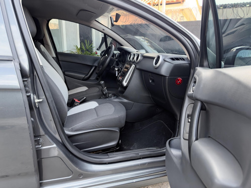 Citroën C3 1.2 PURE TECH FLEX ATTRACTION MANUAL