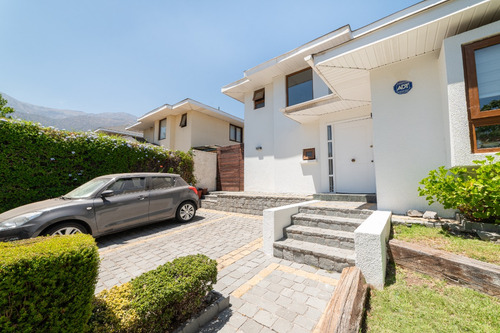 Casa 5 D Dentro De Condominio, Barrio Altomacul