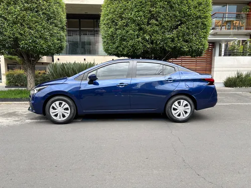 Nissan Versa 1.6 Sense Mt