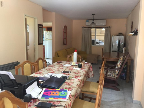 Imagen 9 de 21 de Dúplex En Venta, Del Bosque 1106, Belén De Escobar