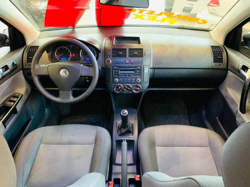 Imagem 6 de 15 de Volkswagen Polo 1.6 Mi 8v Flex 4p Manual