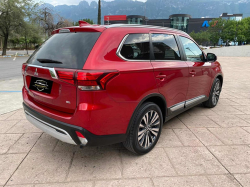 Imagen 4 de 15 de Mitsubishi Outlander 2.4 Se Plus Cvt 2020