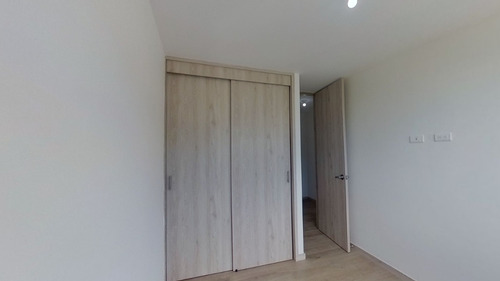 Imagen 10 de 18 de Calasanz / Apartamento En Venta 79mt2