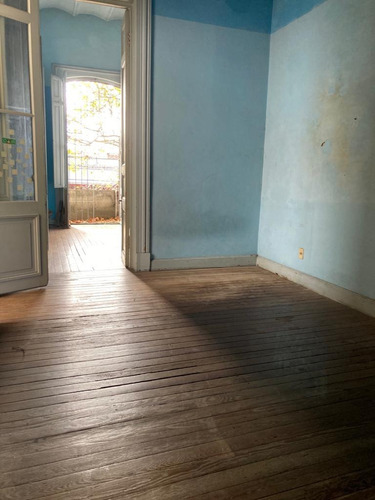 Imagen 12 de 15 de Va1131 Venta Amplia Casa 3dorm,balcón,azotea Con Parrillero Centro