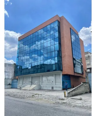 Edificio en alquiler