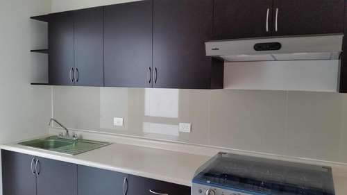 Casa Misión San Joaquín, Atrás De Plaza Constituyentes, 3 Recámaras, Recámara Con Baño En Planta Baja Y Recámara Principal Con Vestidor