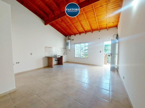 Imagen 3 de 15 de Venta De Ph De 3 Amb 1ero Por Escalera