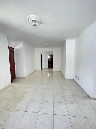 Venta Apto En Villa Aura, Santo Domingo Oeste