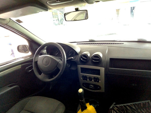 Imagem 3 de 7 de Renault Logan Expression 1.0 Completo