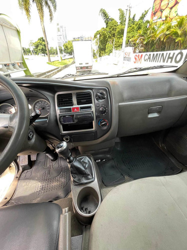 Imagem 5 de 9 de Hyundai Hr 2014 Bau 3m