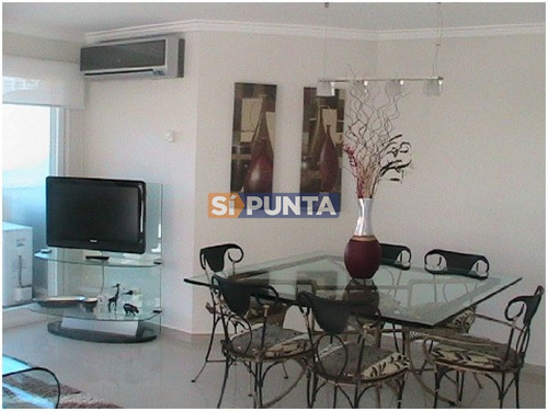 Imagen 2 de 7 de Apartamento En Playa Brava