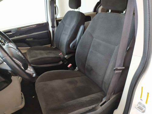 Imagen 11 de 15 de Chrysler Grand Caravan 2019 5p Sxt V6/3.6 Aut