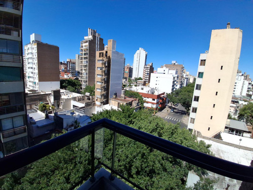 Venta De Departamento 3 Dormitorios Patio, Balcón Y Cochera