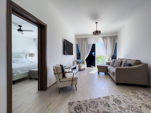 Renta Larga Penthouse Hard Rock Punta Cana (coral Bay), 2 Dormitorios