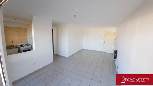 Alberdi (sol De Mayo 300) - Venta Depto. 1 Dormitorio.