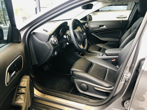 Mercedes Benz Gla 200