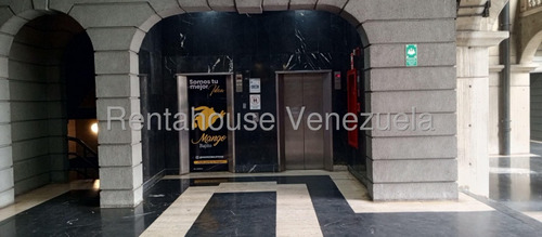 Estupendo Fondo De Comercio En Venta Con Inmejorable Ubicación El Recreo