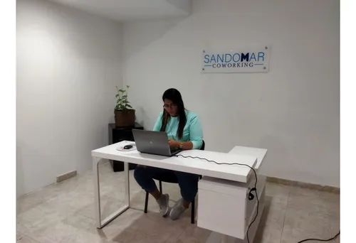 Vendo Casa Para Inversionistas Con Coworking Y 2 Aptos.