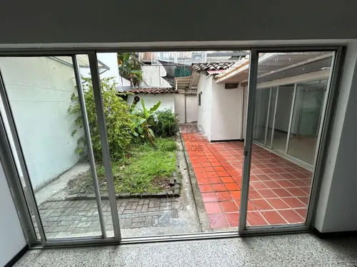 Local En Venta En Medellin - Poblado