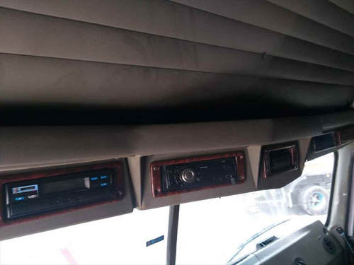 Imagem 9 de 15 de Navistar International 9800 6x2 2011/2012