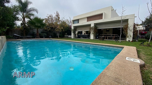 Casa 4d + Office + D Nana + Piscina Temperada+ No Perimetral