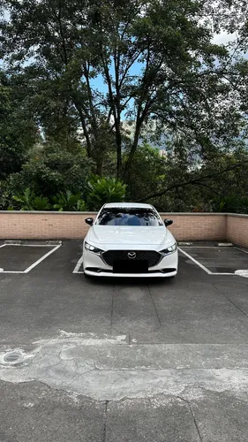 Mazda 3 2.0 Prime