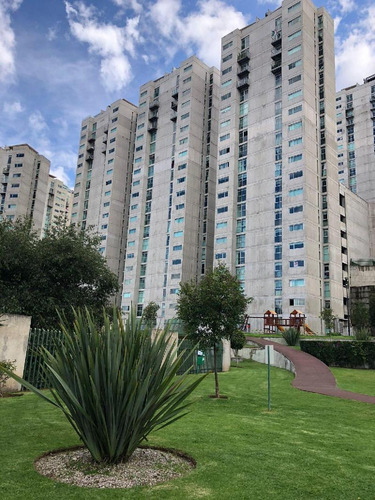 Imagen 2 de 29 de Departamento En Venta En Fraccionamiento Paseos Del Bosque Huixquilucan Edo. De México