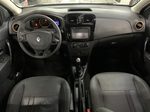 Renault Sandero 1.6 16V SCE FLEX STEPWAY DYNAMIQUE MANUAL