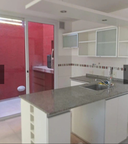 En Venta Hermoso Duplex En Complejo Cerrado - Alto Alberdi