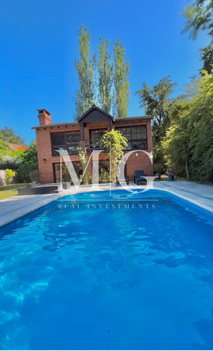 Venta Casa 5 Dormitorios, Piscina Y Barbacoa Zona Beverly Hills